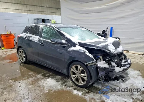2014 Hyundai Elantra Gt z USA, uszkodzony, nr VIN KMHD35LH5EU159891